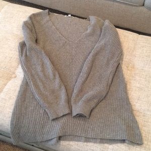 BP v-neck sweater